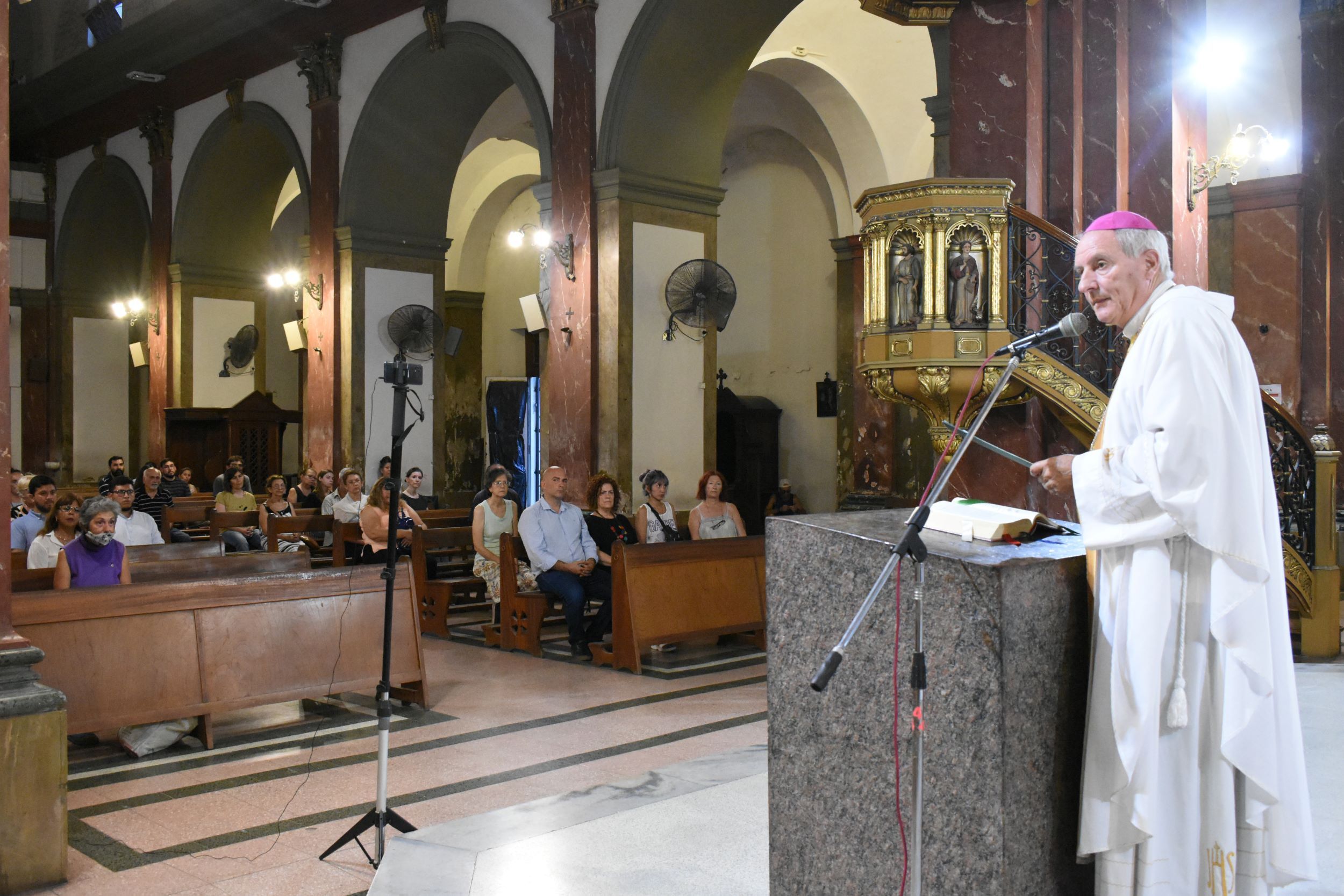 La diócesis celebró los 10 años de pontificado del papa Francisco