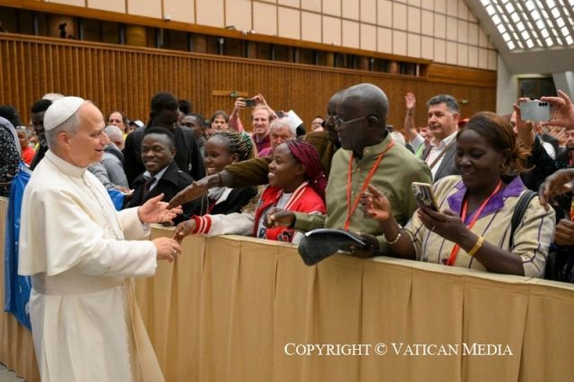 Papa León XIV: “Tierra, techo y trabajo son derechos sagrados”