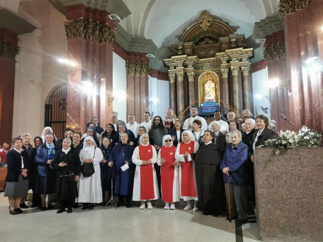 Día de la Vida Consagrada: misa en la catedral de Lomas de Zamora