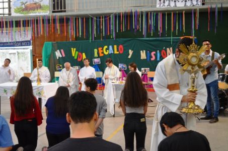 La parroquia Itatí de Banfield pidió por las vocaciones