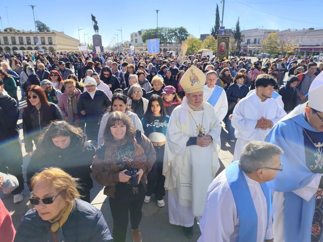 Peregrinó la diócesis de Lomas de Zamora a Luján