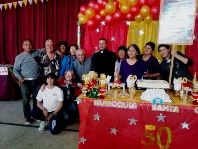 La parroquia La Santa Cruz (Fiorito) celebró los 50 años de su creación