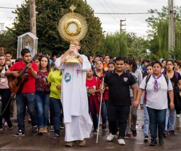 Por Corpus Christi se movilizan los jóvenes de la diócesis