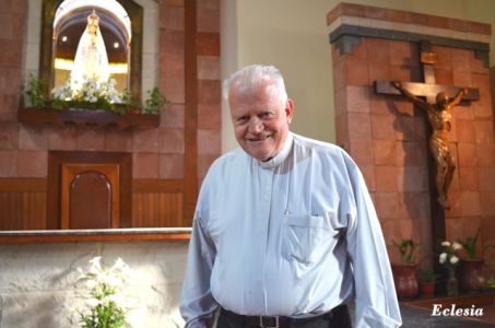 50 años de sacerdocio celebra el "padre Mirko"