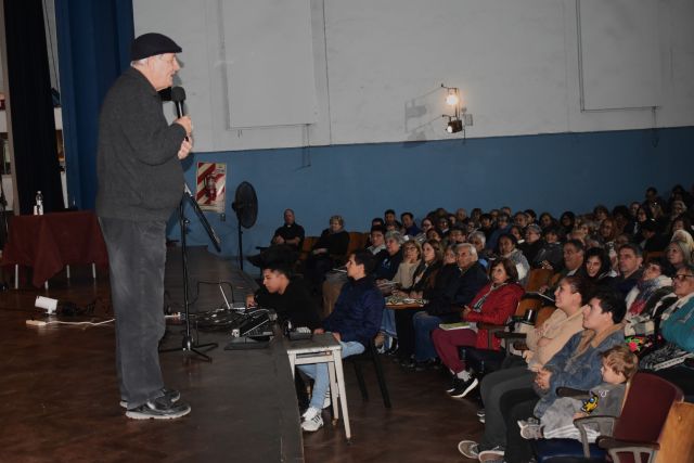 Comenzó el curso de ministros extraordinarios de la Comunión