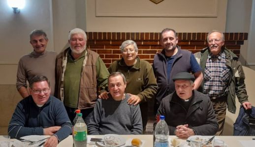 Encuentro fraterno del obispo con los guardianes del Servicio Sacerdotal de Urgencia