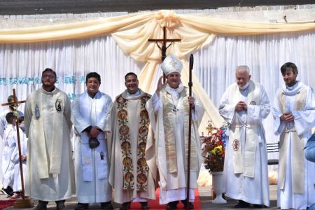 Nuestra Señora de Luján (Banfield) acompañó a su designado párroco